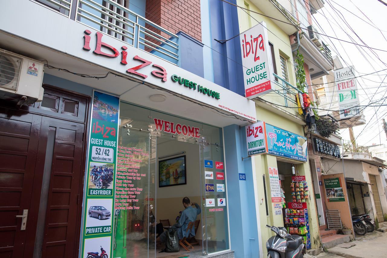 Ibiza Hostel Hue Zewnętrze zdjęcie